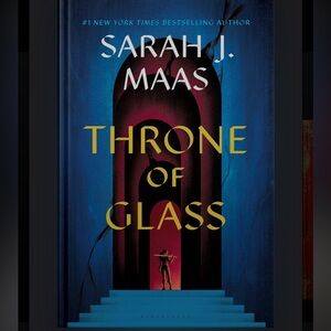 Throne of Glass book 1 by Sarah J. Maas hardcover.